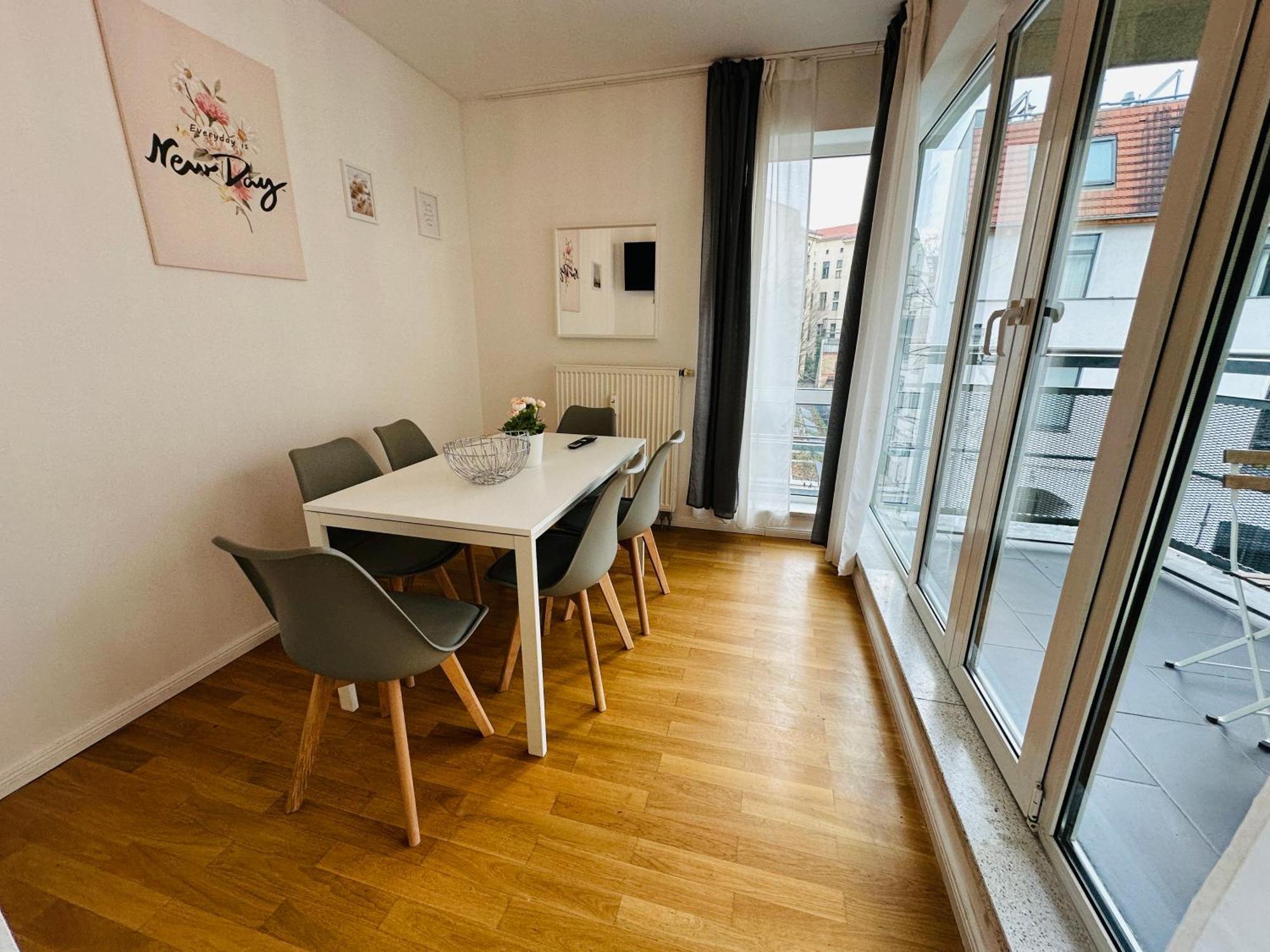 Aparthotel Urban Flats Berlino Esterno foto